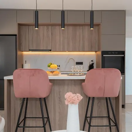 بيت للعطل House Marijana *